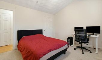 15 Saw Mill Dr 306, North Kingstown, RI 02852