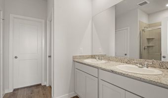 125 Bayou Bend Blvd, Angleton, TX 77515