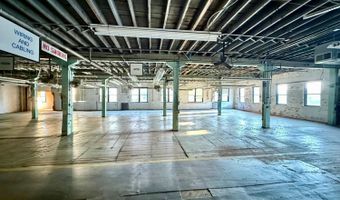 1 S Main St, Batesville, IN 47006