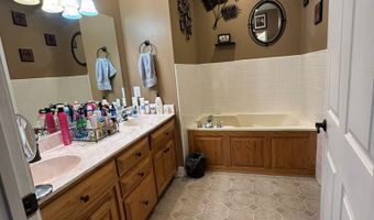 1708 Jimmy St, Adel, GA 31620