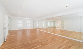 2558 Apple Ridge Ln, Amberley, OH 45236