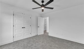 7001 SW Basswood Ave, Bentonville, AR 72713