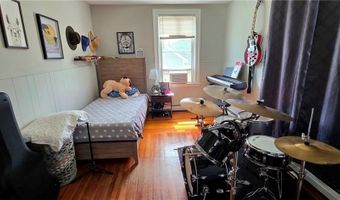 111 Woodbine St, Cranston, RI 02910