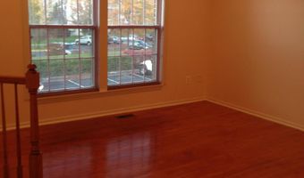 7048 GATTON Sq, Alexandria, VA 22315