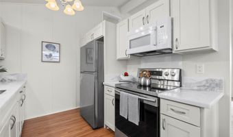 98-1794 Kupukupu St, Aiea, HI 96701