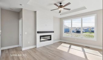 4403 NE 8th St, Ankeny, IA 50021