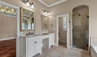 4704 Taldon Ln, Benton, LA 71006