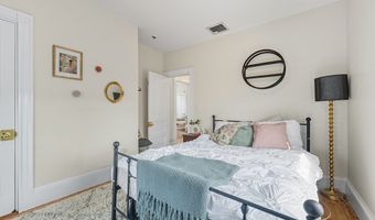 285 Neponset Ave 3, Boston, MA 02122