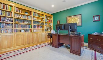 20 Bart Dr, Canton, CT 06019