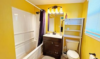 1102 W Brown Ave, Alpine, TX 79830
