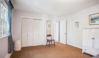 3818 N RIDGEVIEW Rd, Arlington, VA 22207