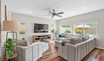 35420 Asturian Way, Fallbrook, CA 92028