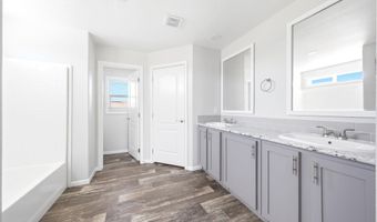 2495 W TEPEE St, Apache Junction, AZ 85120