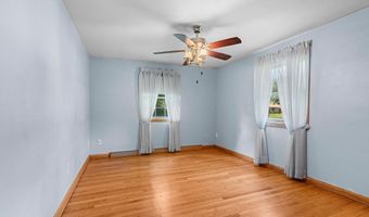 500 W SUNSET Ave, Appleton, WI 54911