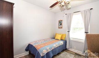 302 Watson Rd, Arden, NC 28704