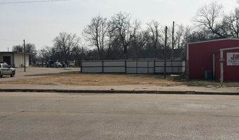 301 W 12th St, Ada, OK 74820