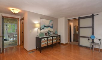 301 N Amherst Rd, Bedford, NH 03110