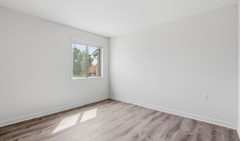 8604 VILLAGE Way 04/8604F, Alexandria, VA 22309