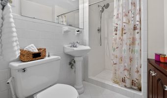 7551 SPRING LAKE Dr D-1, Bethesda, MD 20817