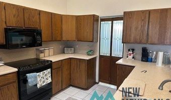 802 Fountain Dr, Carlsbad, NM 88220