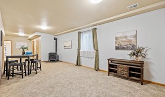 1010 IRON MTN Rd, Cheyenne, WY 82009