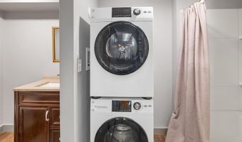 141 Main St, Alton, NH 03809