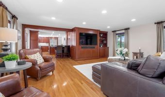 127 Hooksett Rd, Auburn, NH 03032