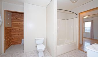 197 Dorn Rd, Amsterdam, NY 12010