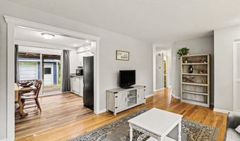 624 Susan Dr, Ann Arbor, MI 48103