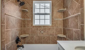 7205 NW 45th St, Bethany, OK 73008
