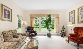 200 Wickford Point Rd, North Kingstown, RI 02852