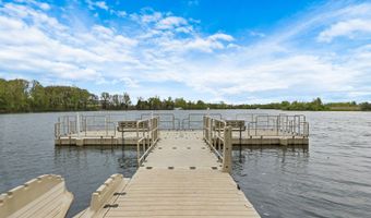 1015 Timber Lake Dr, Antioch, IL 60002