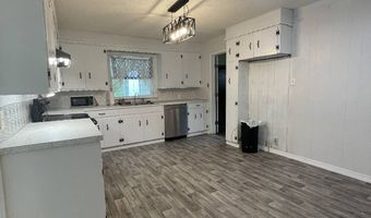 159 N Texas Ave, Atoka, OK 74525