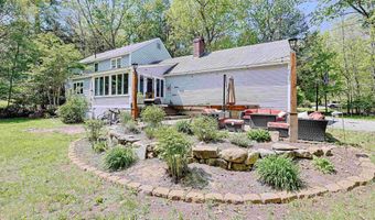 19 Winterberry Dr, Amherst, NH 03031