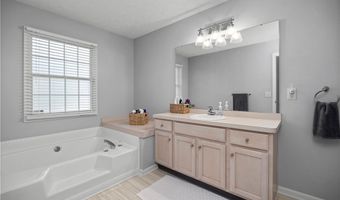 1050 Coopers Run, Amherst, OH 44001