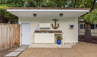 471 Annaquatucket Rd, North Kingstown, RI 02852