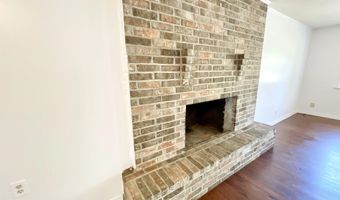 806 Autumnwood Rd, Ash Flat, AR 72513