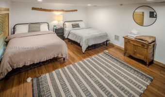 200 Summit Ledges Ln, Banner Elk, NC 28604
