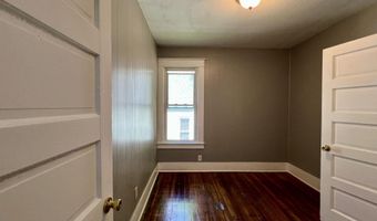 213 Vrooman Ave 2nd Floor, Amsterdam, NY 12010