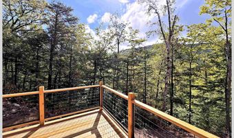 51 Schuyler Dr, Campton, NH 03223