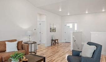 506 HORSESHOE Rd, Burns, WY 82053