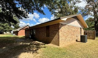 114 Williams St, Bruce, MS 38915