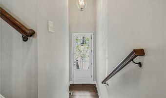 535 Rose Garden Ln, Alpharetta, GA 30009