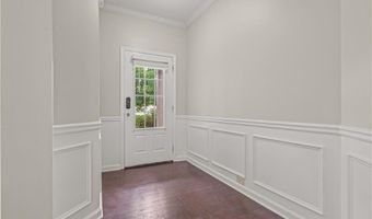 4940 Breezewood Cir, Alpharetta, GA 30004