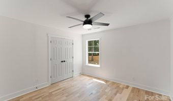 6326 Cedar Croft Dr, Charlotte, NC 28226