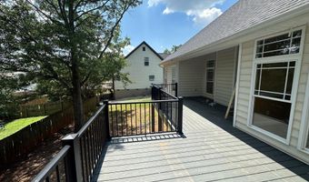 348 Laurelwood Dr, Boiling Springs, SC 29316