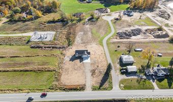 6482 Fillmore St, Allendale, MI 49401