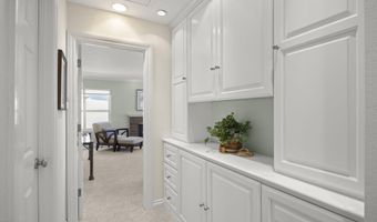 2142 Klamath Dr, Camarillo, CA 93010
