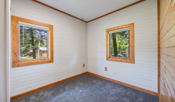 42328 N Oak St, Antioch, IL 60002