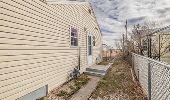 1009 E 6TH St, Cheyenne, WY 82007